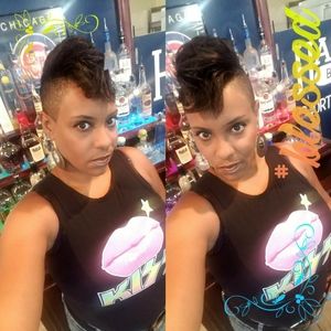 Meet your Posher, Kellye